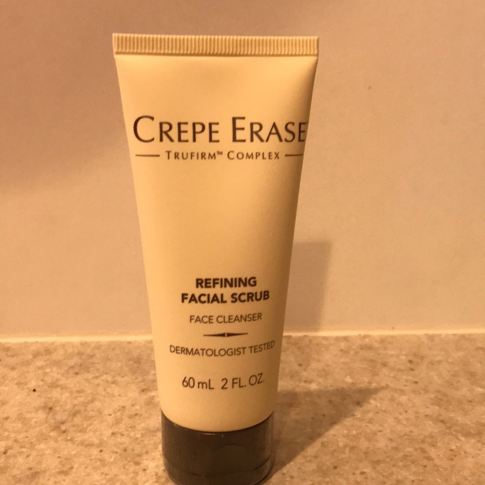 Crepe Erase Facial Scrub